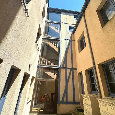 Vieux Mans Apartment