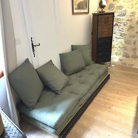 Vieux Mans Apartment *